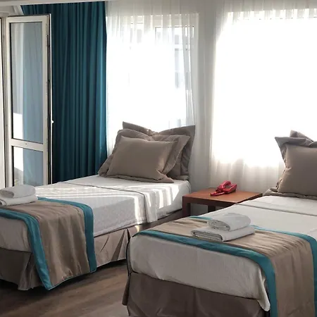 Kerasus Hotell Çeşme