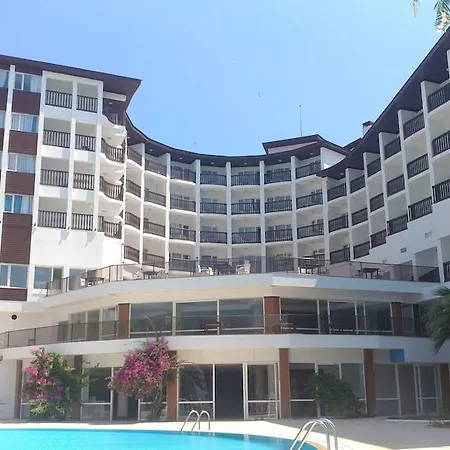 Kerasus Hotell Çeşme