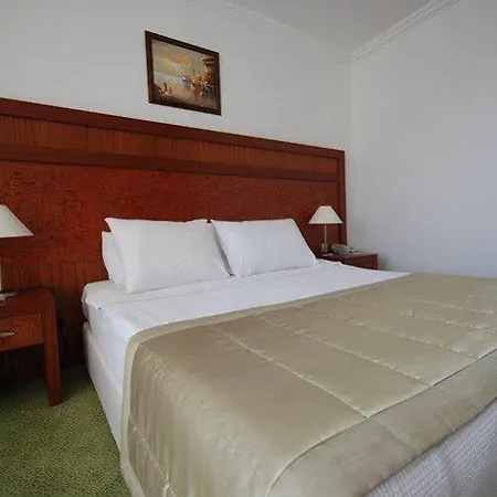 Hotell Kerasus 3*